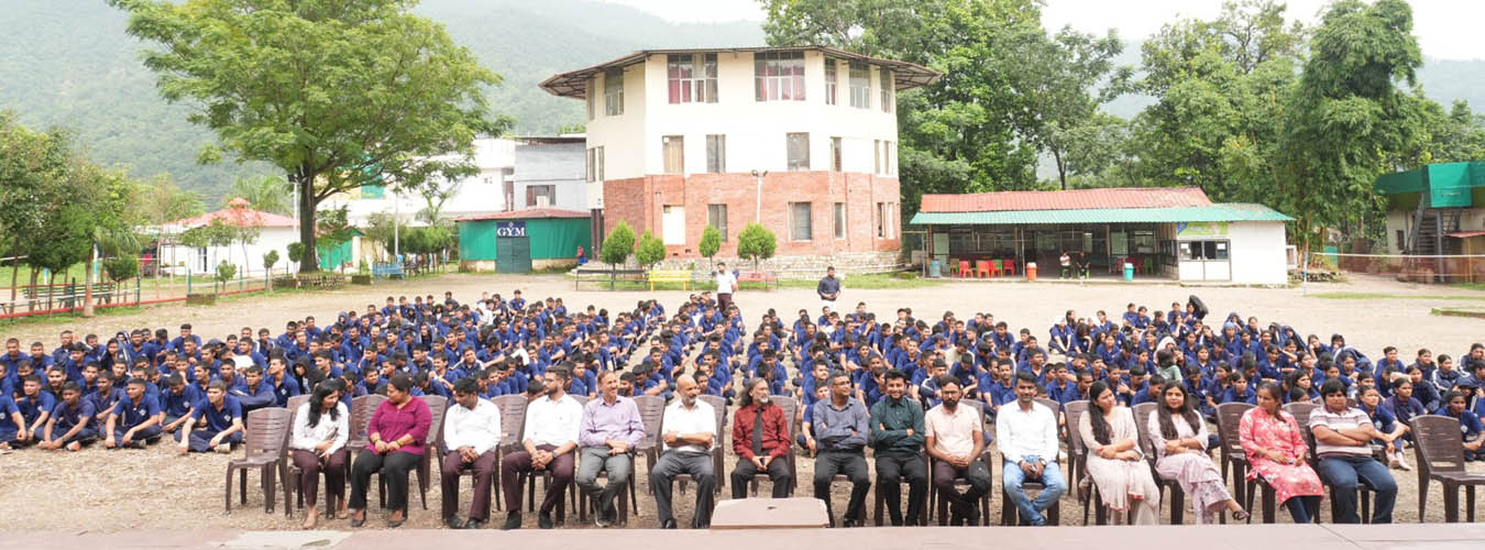 Chanakya College Class
